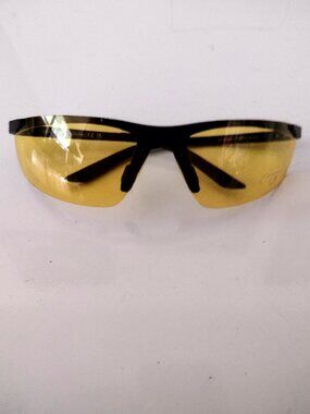 Sunglasses Unisex NWOT Yellow Lens Black Frame Driving Sports Fashion